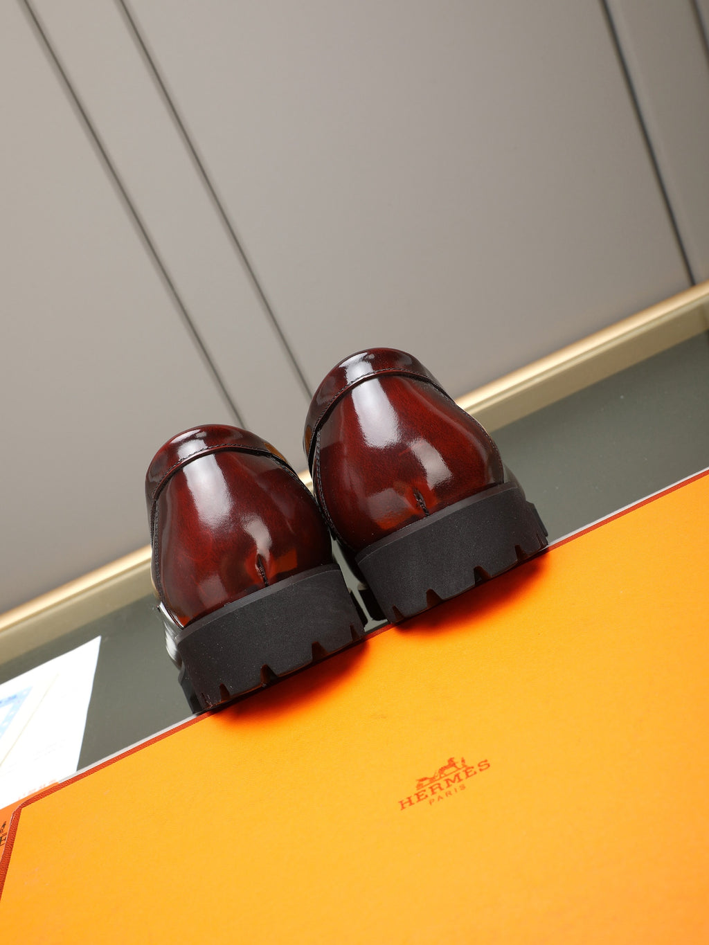 Hermes Group Series "Burgundy" Patent Leather H Logo Thick Sole Men Loafers