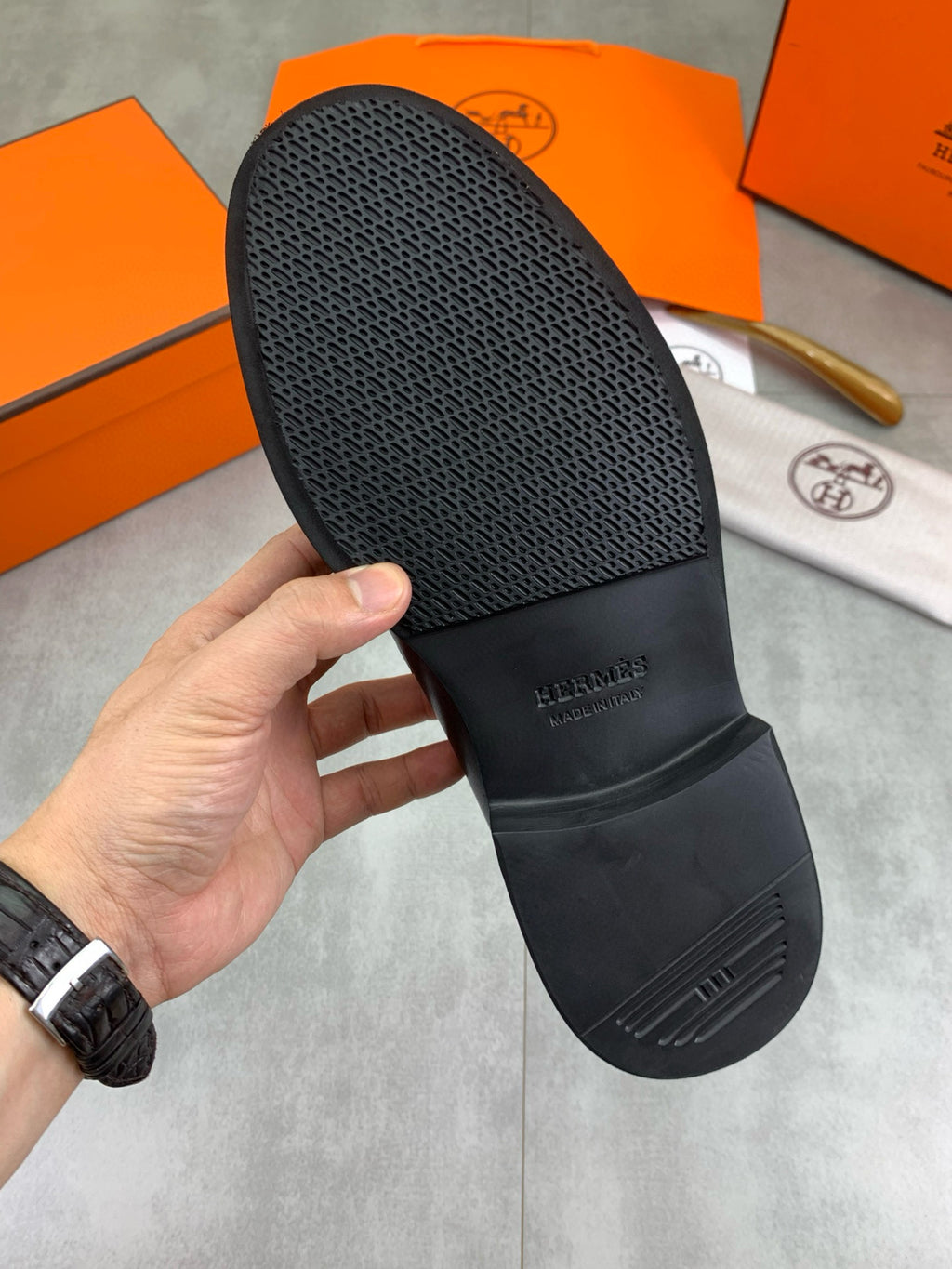 Hermes Group Series "Black" Smooth Leather Men Penny Loafers
