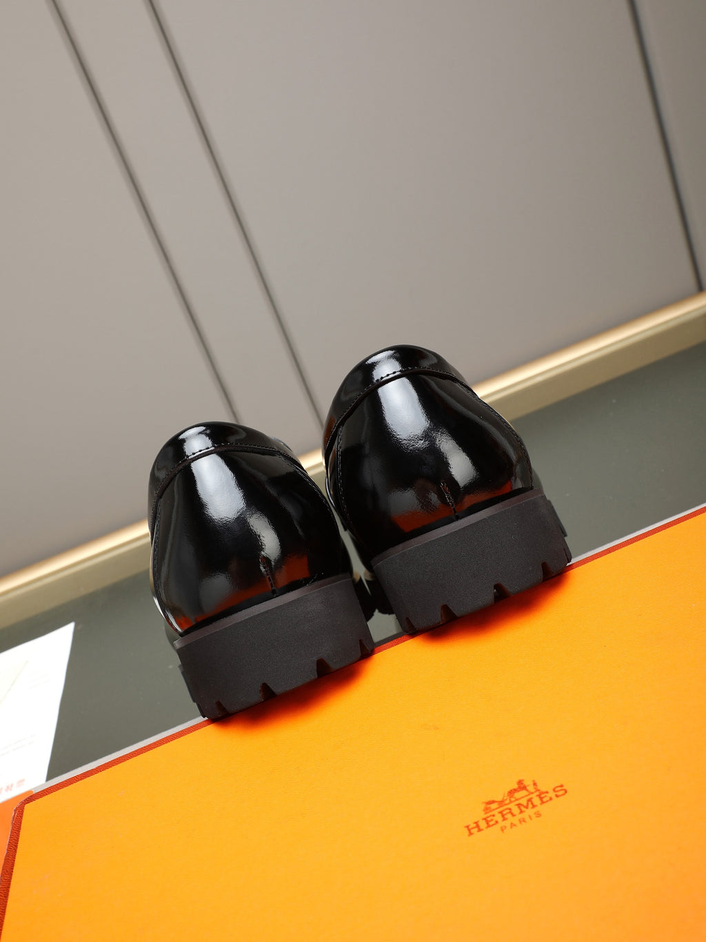 Hermes Group Series "Black" Patent Leather H Logo Thick Sole Men Loafers