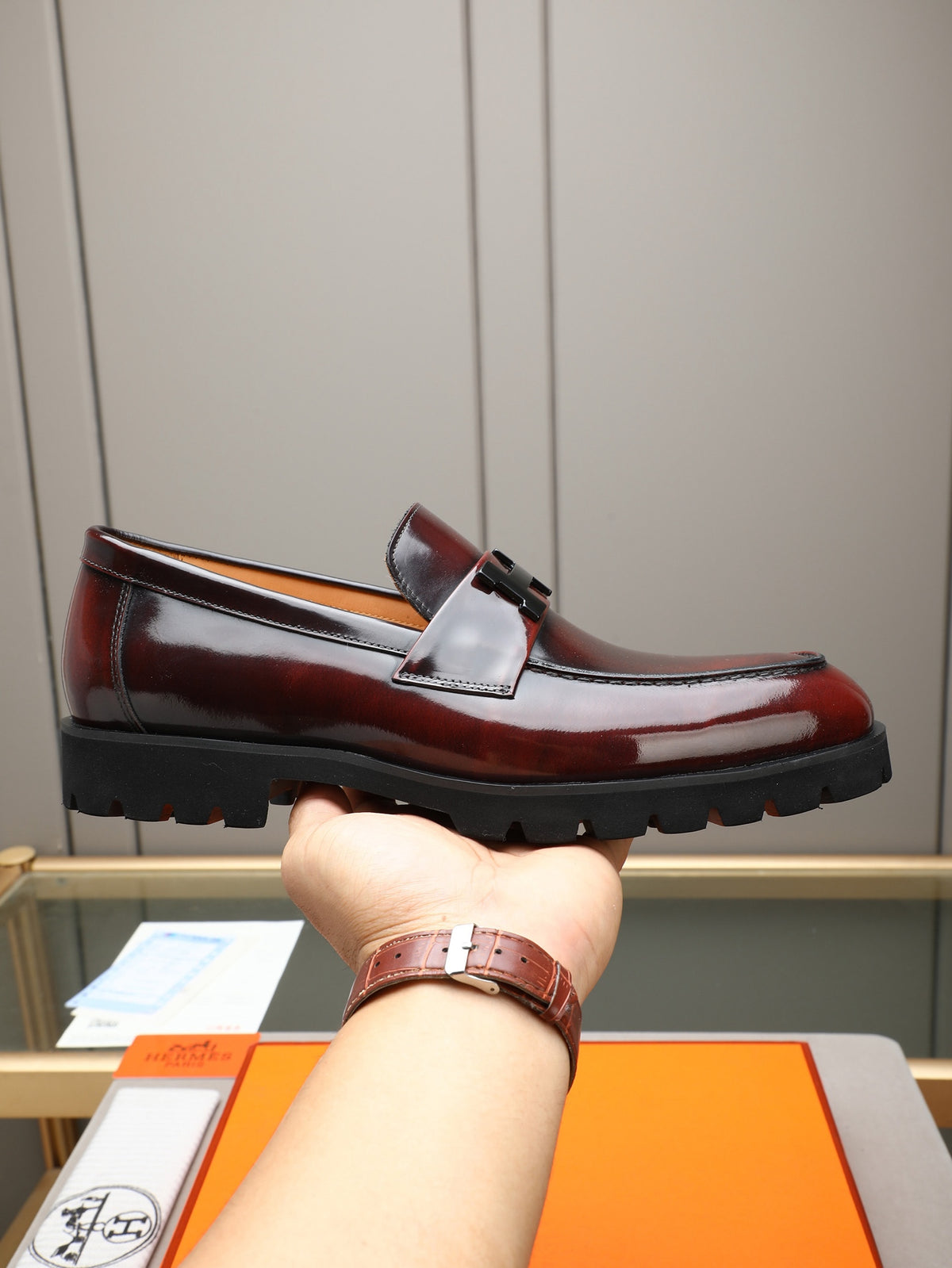 Hermes Group Series "Burgundy" Patent Leather H Logo Thick Sole Men Loafers