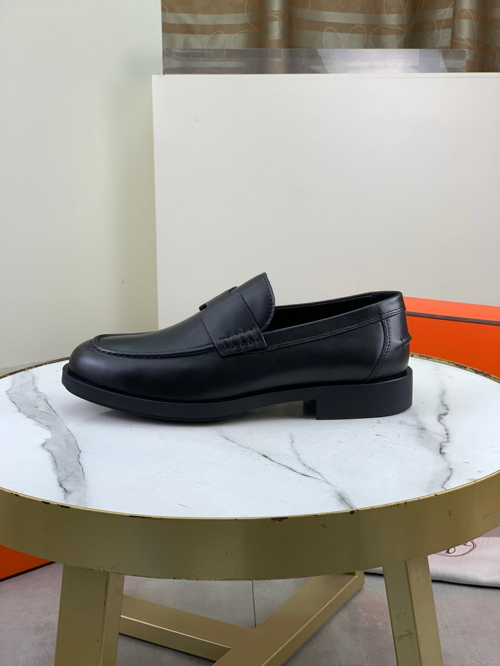 Hermes Group Series "Black" Smooth Calfskin Penny Men Loafers